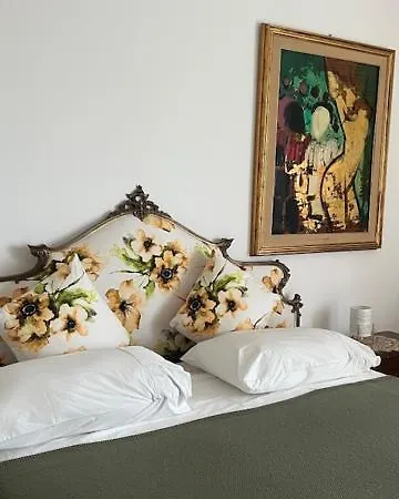 Mirella's Cute Place アパート ウーディネ